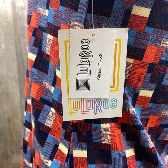 LuLaRoe Classic T T-Shirt Size XS Scoop Neck Shirt NWT NEW Tee Shirt Patriotic - Picture 3 of 8